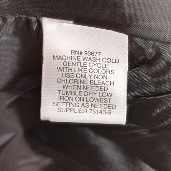 Liz Claiborne Black Zippered Jacket and Pants Set size LP NWT - Picture 11 of 13